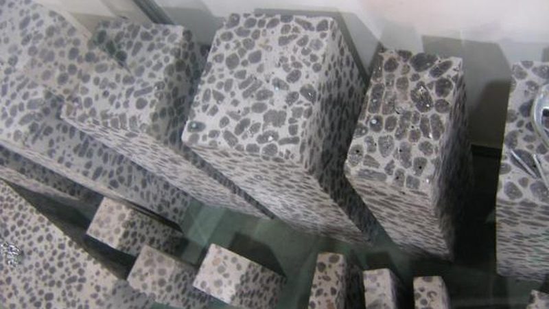 自粘防水卷材包工包料，如何慧眼识珠？**